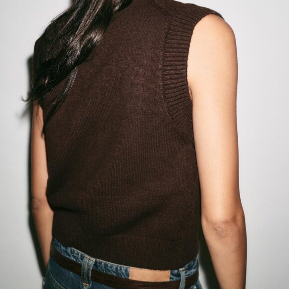 Basic Knit Sweater Vest - Picture 2 of 6